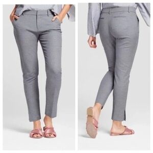 A New Day Women's Slim Fit Pants. Size 8